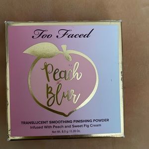 Too faced peach blur